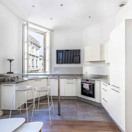 Guestready - A Bright Minimalism In The Centre Lägenhet Bordeaux