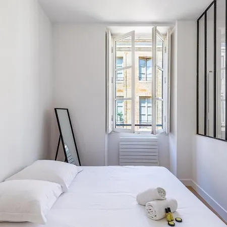 Guestready - A Bright Minimalism In The Centre Bordeaux