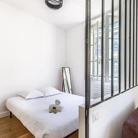 Guestready - A Bright Minimalism In The Centre Lägenhet Bordeaux