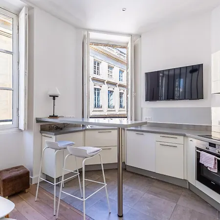 Appartamento Guestready - A Bright Minimalism In The Centre Bordeaux